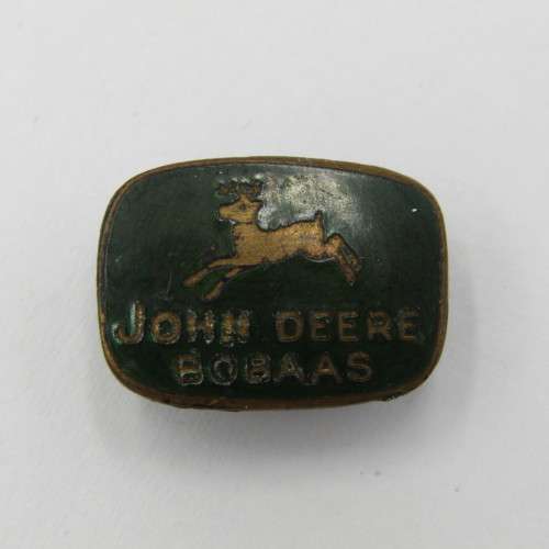 Vintage John Deere Bobaas button hole badge