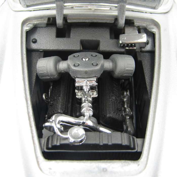 Bburago 1955 Lancia Aurelia B24 Spider die-cast model car - scale 1/18