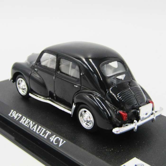 Del Prado 1947 Renault 4 CV die-cast model car - scale 1/43