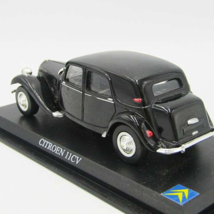 Del Prado 1954 Citroen 11 CV die-cast model car - scale 1/43