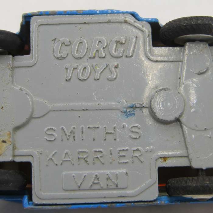 Corgi toys Smith`s Karrier van snack bar die-cast toy car