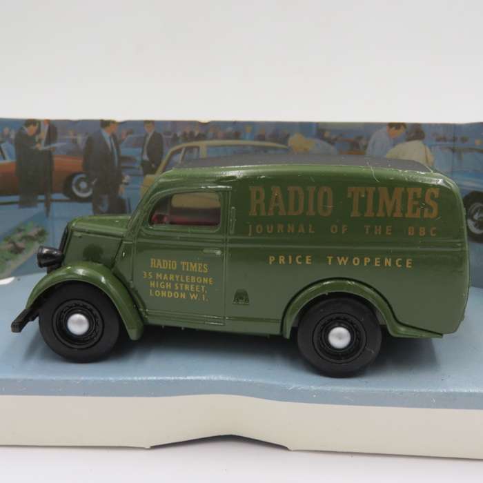 Matchbox Dinky 1950 Ford E83W 10 CWT Van die-cast model car in box