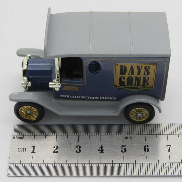 Lledo Ford Model T Days Gone The Collectors Choice delivery van in box