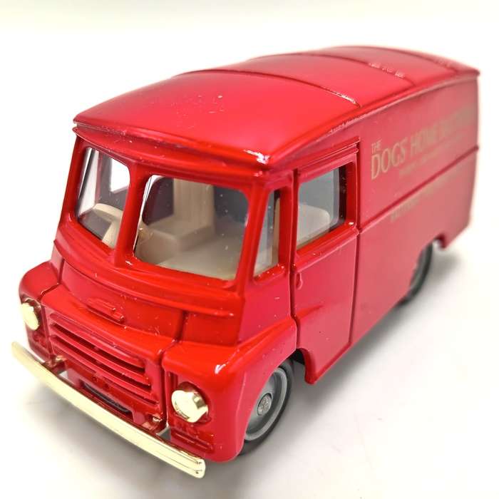 Lledo 1959 Morris LD 150 The Dog`s Home Battersea delivery van model in car  in box