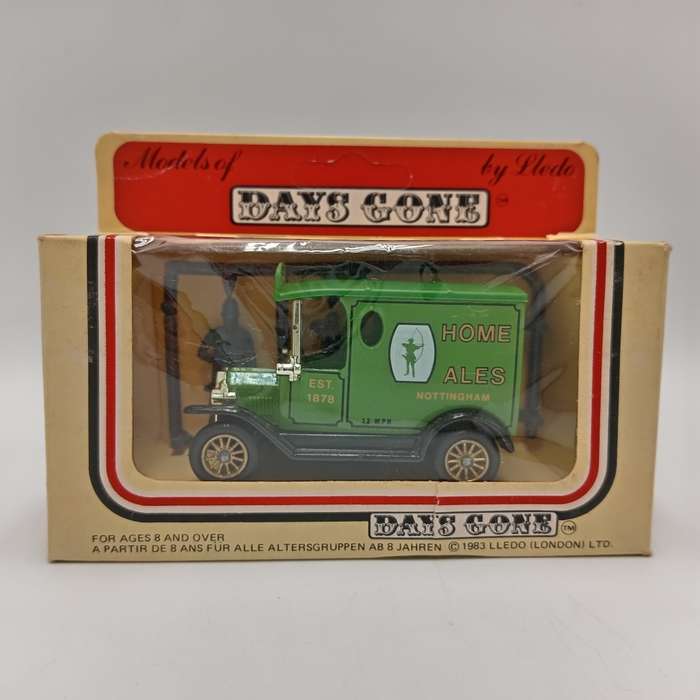 Lledo Ford Model T advertisement die-cast model - Home Ales - in box with figurines