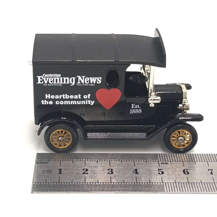 Lledo Ford Model T Cambridge Evening News delivery van model car in box