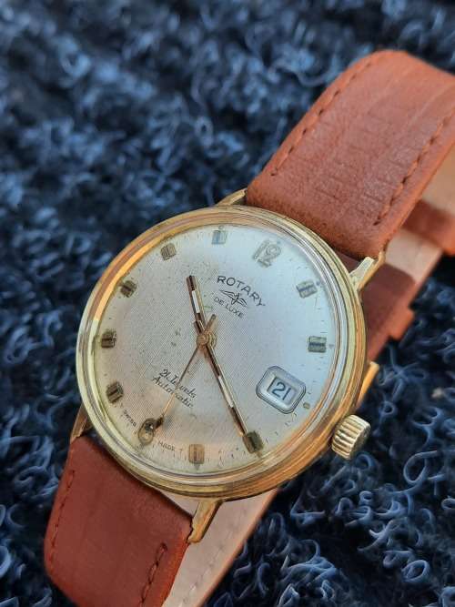 vintage men's rotary de luxe automatic watch
