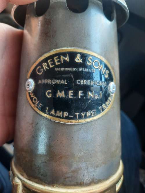 vintage wolf lamp