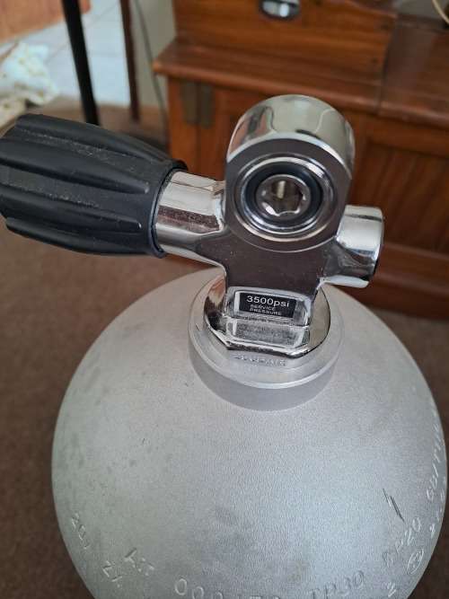 new diving cylinder
