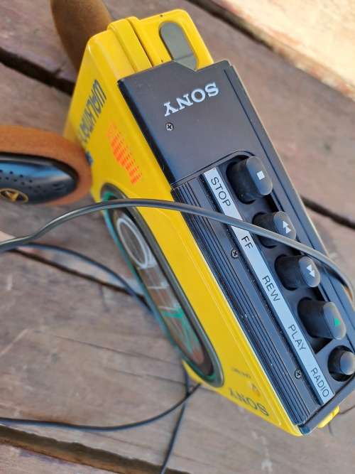 Vintage Walkman working 100%