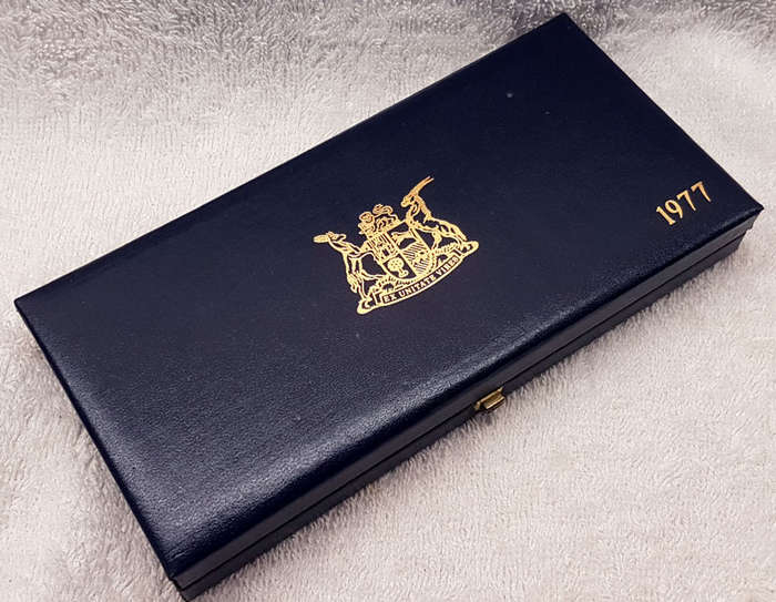 1977 Short Proof Set in SAM Case with Silver Rand