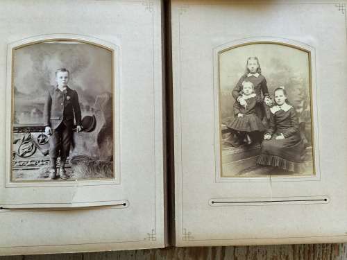 Victorian / Antique photo album (28 Cabinet Cards)