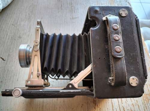 Vintage press camera (Speed Graflex)