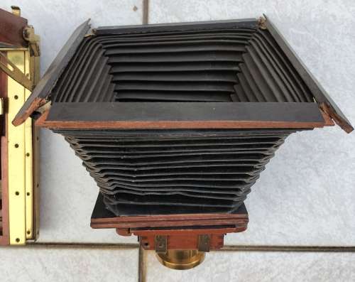 Antique Wooden Thornton Pickard camera for the passionate restorer (MD8))