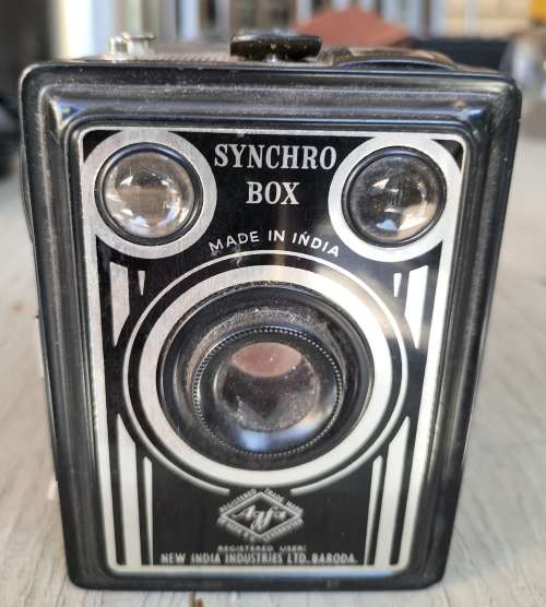 Rare Agfa box camera made in India (MD13)
