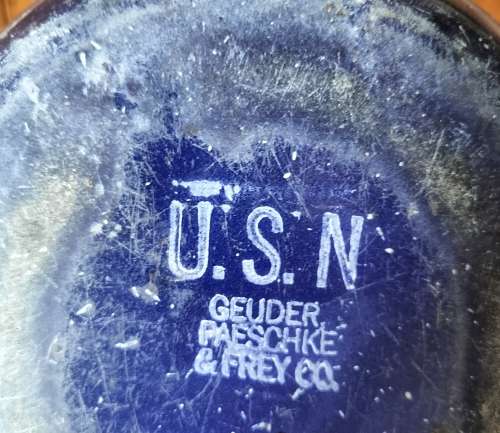 Vintage enamel water jug (10)