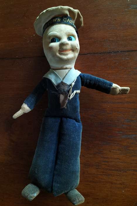Vintage Union Castle souvenir sailor doll (2)