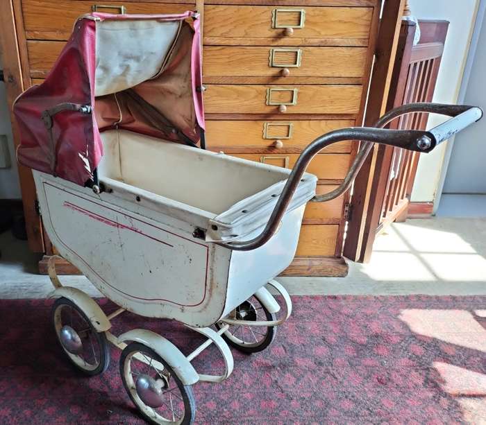 Vintage doll pram - Made by Sterling in SA