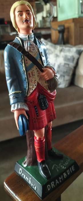 Vintage Drambuie (whiskey / Wiskey) plastic figurine