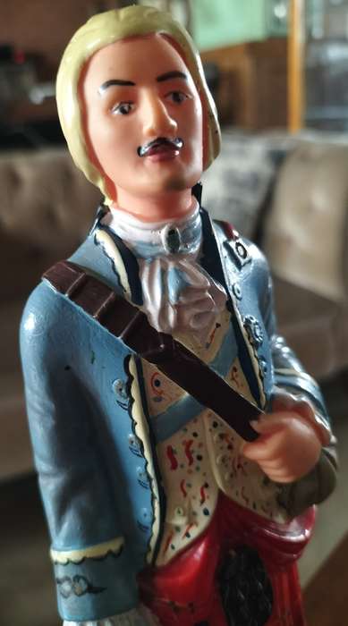 Vintage Drambuie (whiskey / Wiskey) plastic figurine
