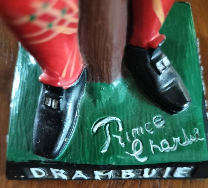 Vintage Drambuie (whiskey / Wiskey) plastic figurine