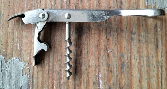 Vintage corkscrew / cork screw and bottle opener