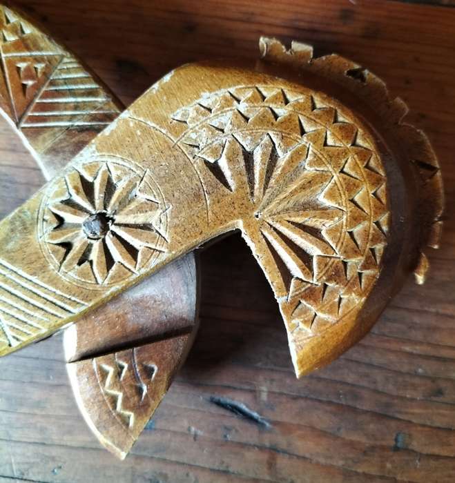 Vintage wooden Nutcracker - fine carving