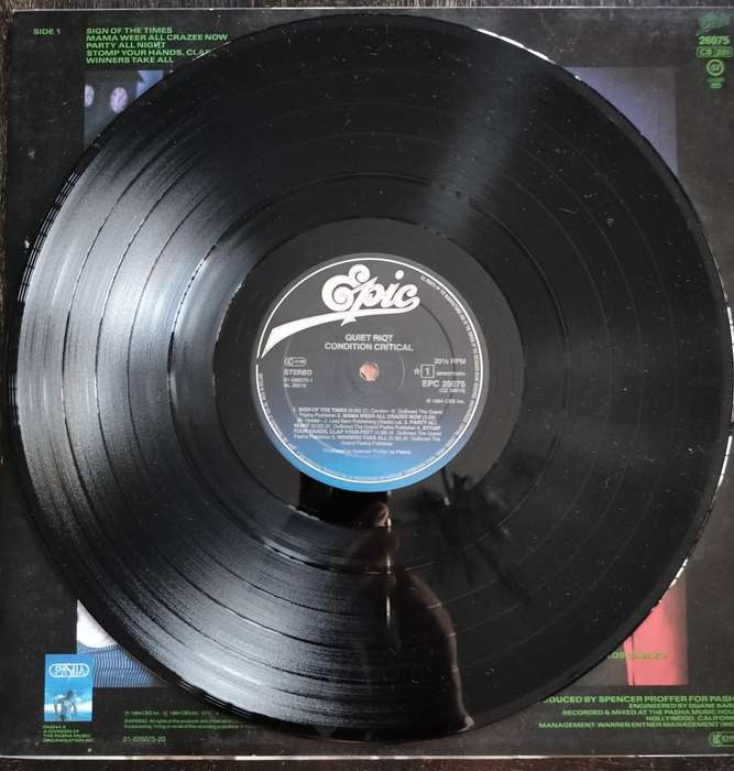 Vintage Vinyl / LP - Quiet Riot - Condition Critical