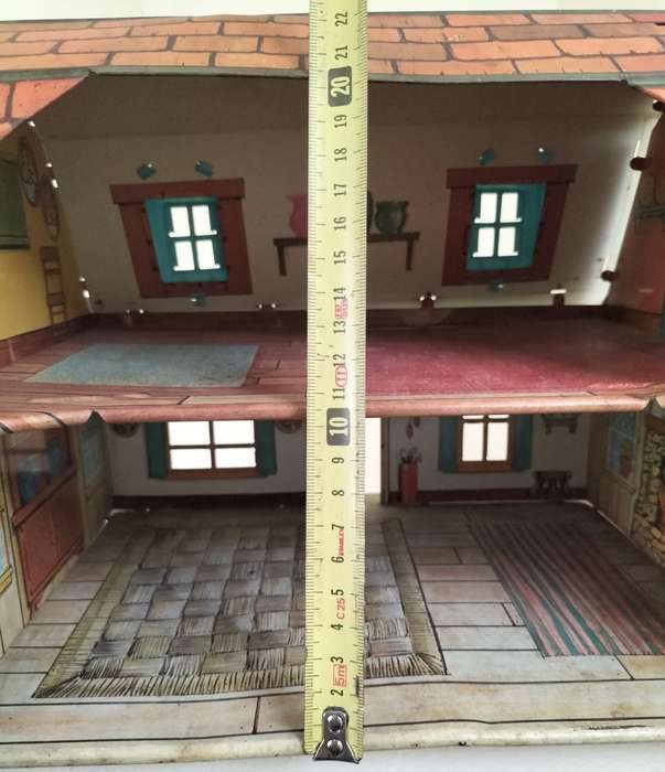 Vintage tin toy house - USA made