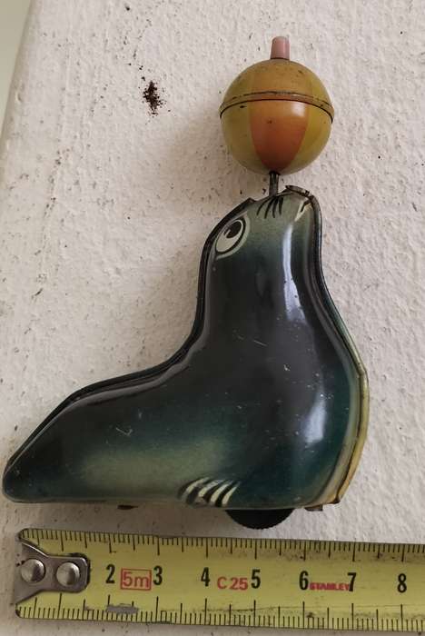 Vintage German tin toy - little seal