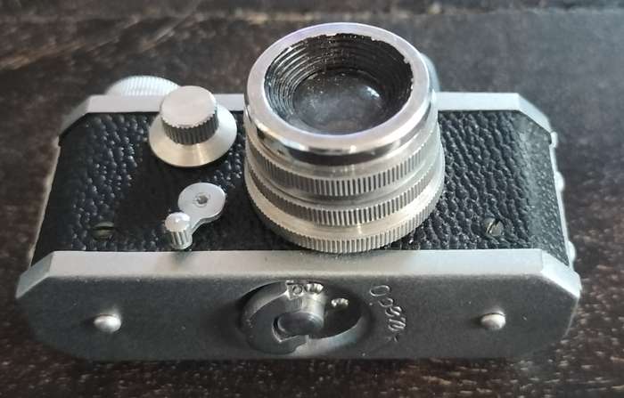 Vintage Miniature Kiku 16 Model II camera (1954).