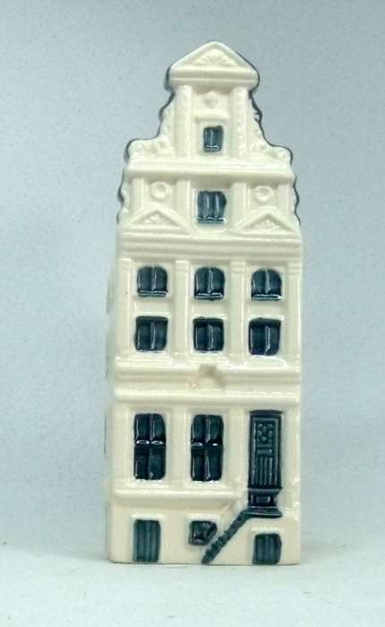 Vintage KLM Blue Delft Dutch Houses. BOLS Amsterdam Miniature Porcelain House #69