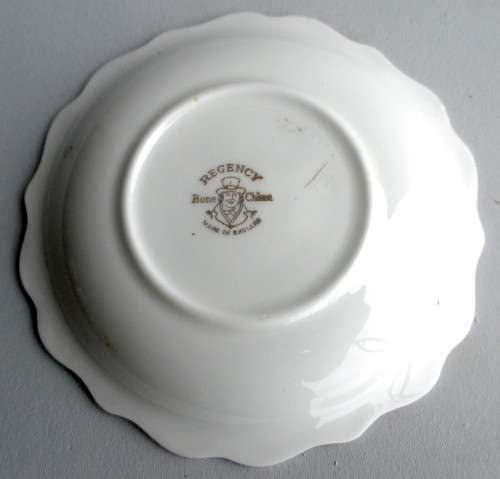 Vintage Regency Bone Chine Pin Dish. 115mm diam.