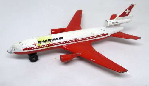 Matchbox SP 13 DC-10 SwissAir 1973. Made in England.