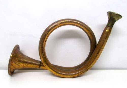MINI BUGLE BRASS & COPPER VINTAGE BUGLE . 100mm.