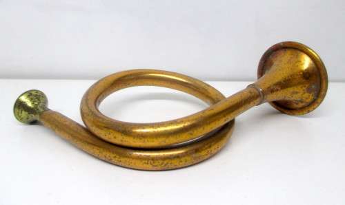 MINI BUGLE BRASS & COPPER VINTAGE BUGLE . 100mm.