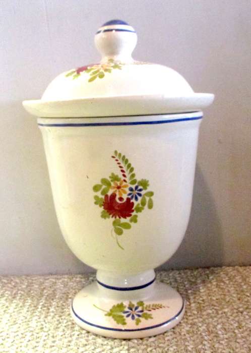 Vintage Apothecary Antemis Nobilis jar in French Provence Style. St clament PP. 260mm high.