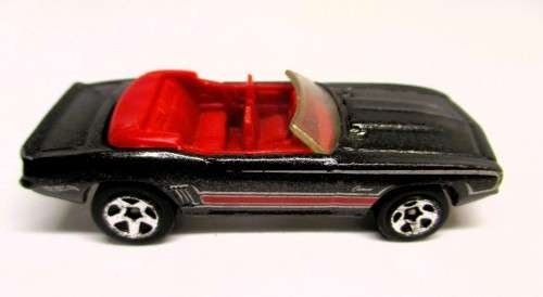 2006 `69 Camaro Hot Wheels Black Red Interior Convertible Chevy Malaysia Diecast