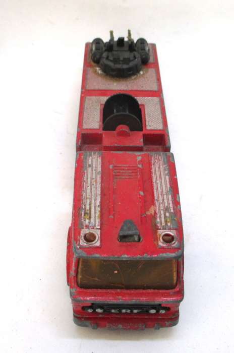 1979 Matchbox Super Kings K-39 Snorkel Fire Engine. Scale 1:50 Well Payed. Ladder Missing.