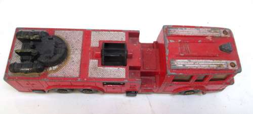 1979 Matchbox Super Kings K-39 Snorkel Fire Engine. Scale 1:50 Well Payed. Ladder Missing.