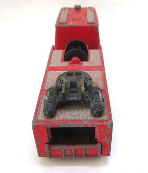 1979 Matchbox Super Kings K-39 Snorkel Fire Engine. Scale 1:50 Well Payed. Ladder Missing.
