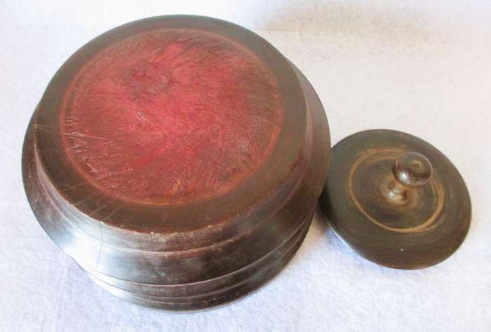Vintage Large Wooden Tobacco Jar with lid. 15cm diameter.