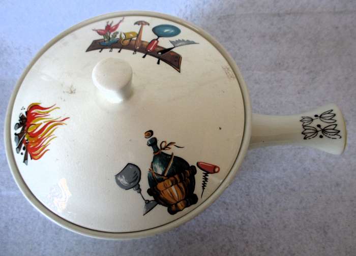 Vintage PERNILLE NORWAY FLAMINGO LIDDED TUREEN/DISH.