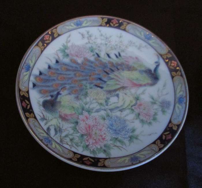 Two Japanese Toyo Decorative Plate Peacock Design, 100mm diameter.
