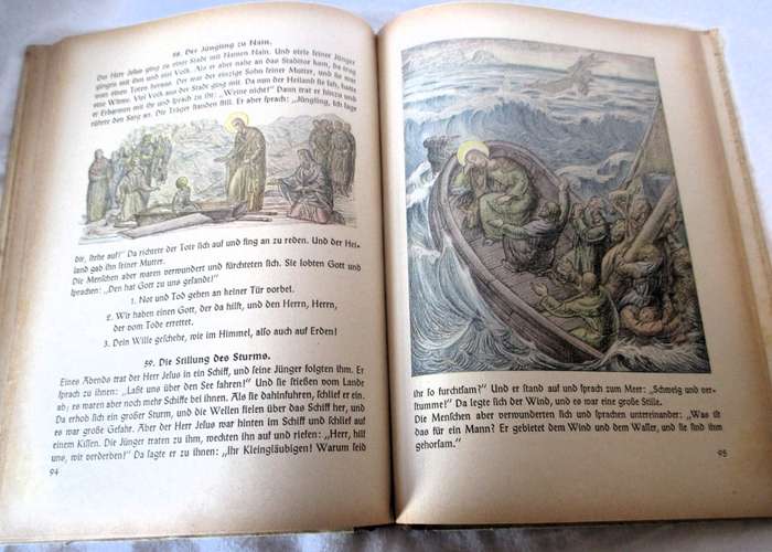 AMAZING GERMAN COLOR ILLUSTRATED RELIGIOUS BOOK GOTTBUCHLEIN 1951 MUNCHEN, 145p