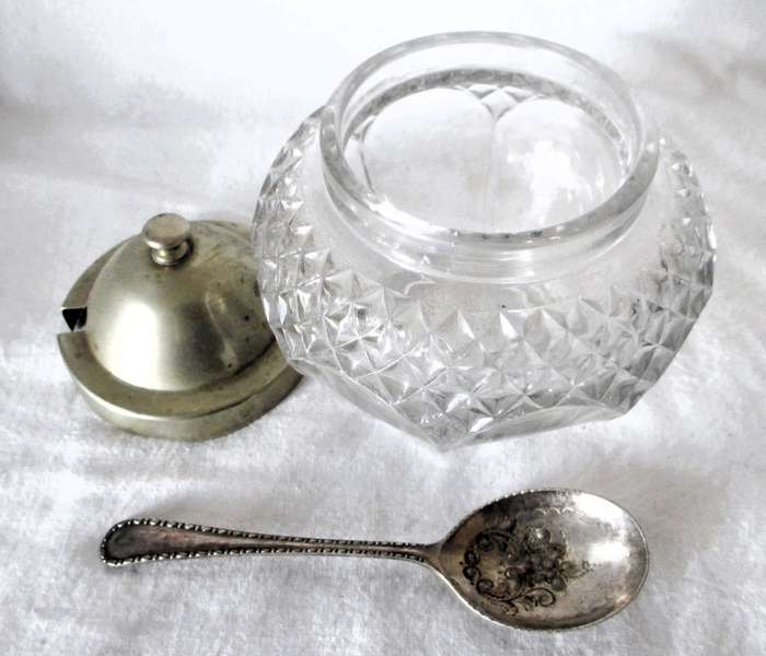 Vintage cut glass and silver plate topped preserve pot with spoon. 120mm high.