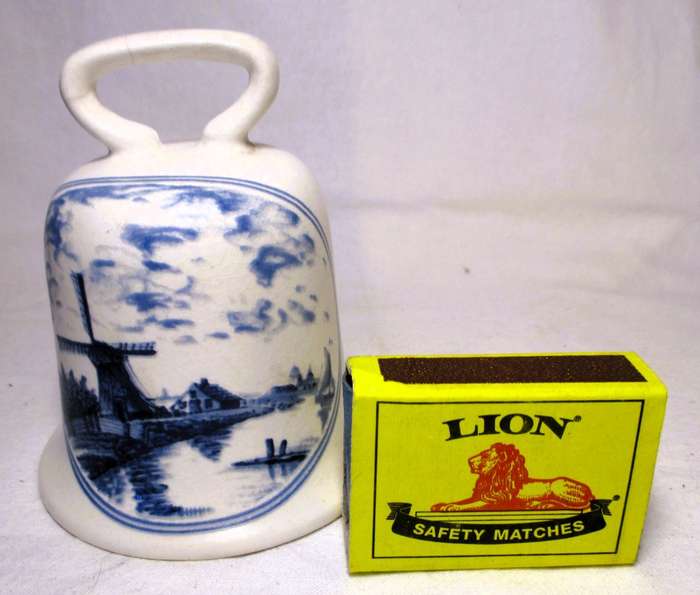 Vintage Delt Blue and White Bell. Small hairline crack on handle. 100mm high.
