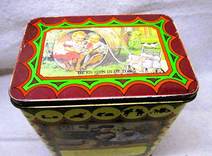 Vintage Dutch Ot and Sien tin, Nursery Rhyme Tin  Royco 170x120x80mm