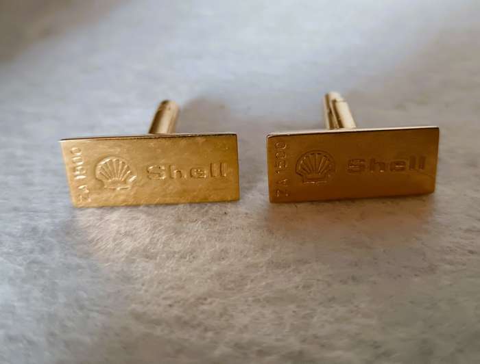 Lot of Vintage Shell cuff links and other memorabilia. As per photo.