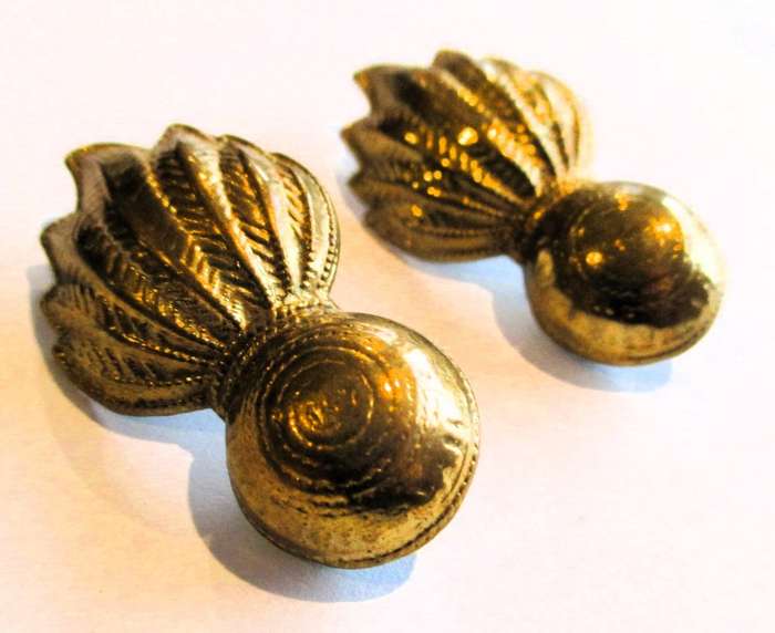 Pair of SA Army Artillery Badges. Lugs intact.